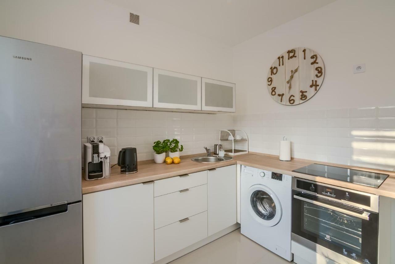 Apartments 4 You Hlonda Tychy Eksteriør billede