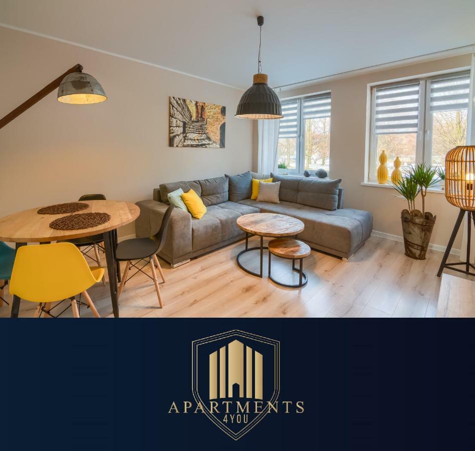 Apartments 4 You Hlonda Tychy Eksteriør billede